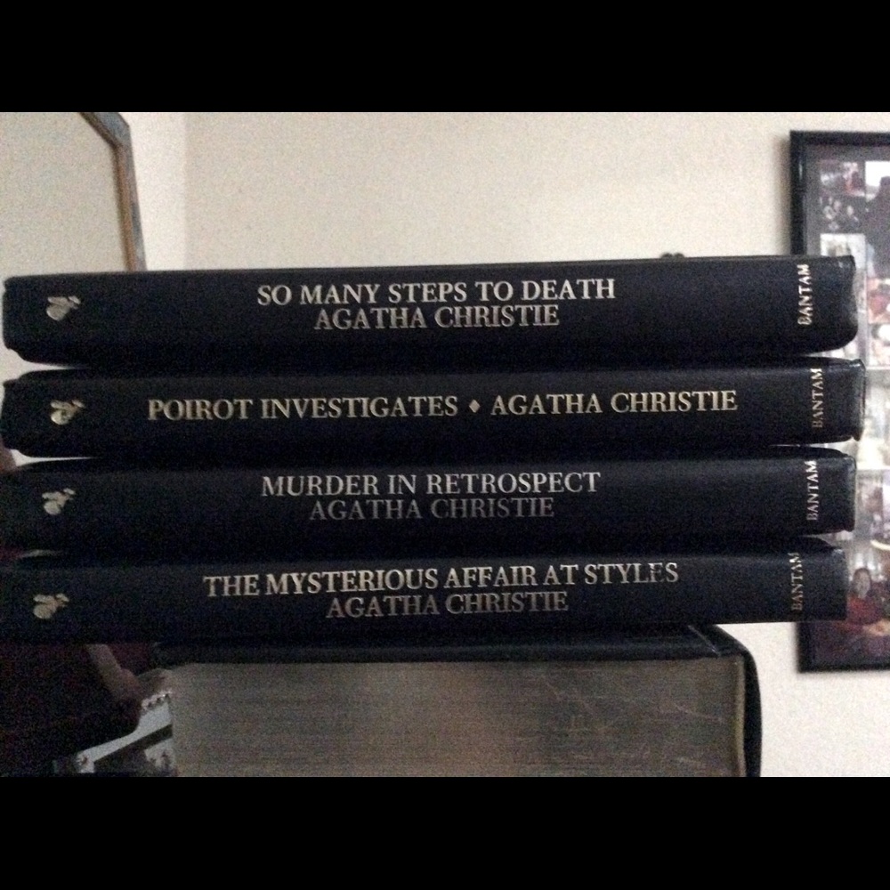 Agatha Christie Mystery Collection 4 novels